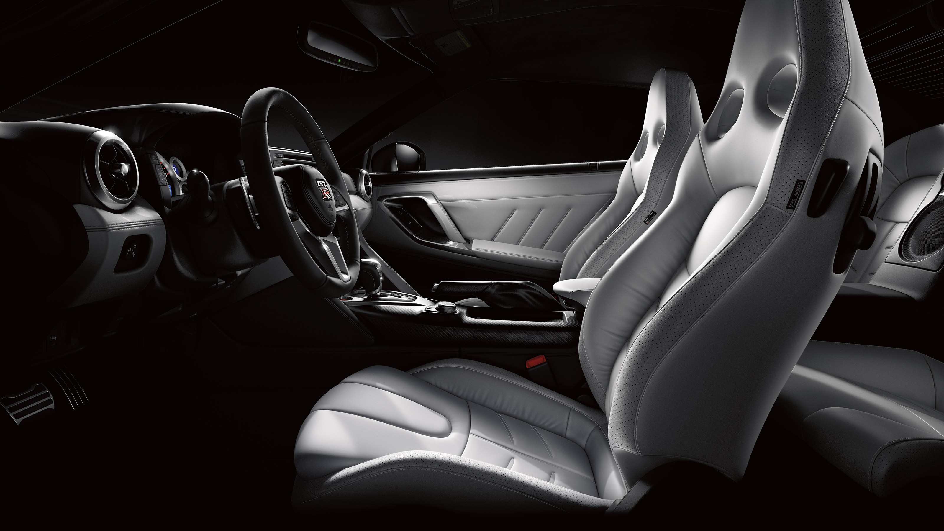 Nissan GTR Sport seats