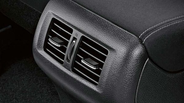 Rear Air Conditioning Vents