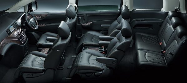 日產ELGRAND尊榮7座新幹線 - Interior