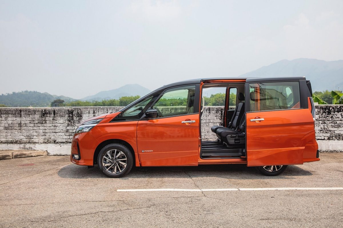 SERENA e-Power EASY DOORS OPERATING