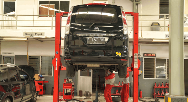 Perhatian, Jangan Lakukan hal Ini pada Mobil Matic Anda