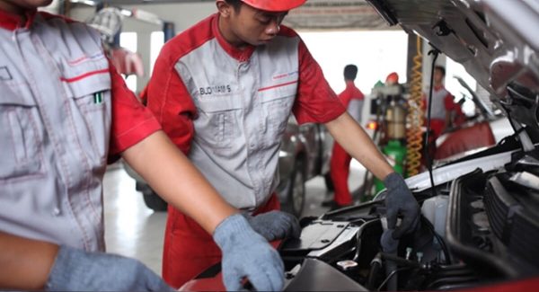 Rahasia Aman Berkendara untuk Wanita