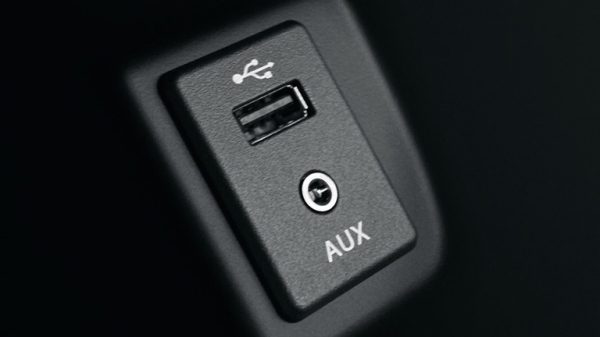 USB INPUT
