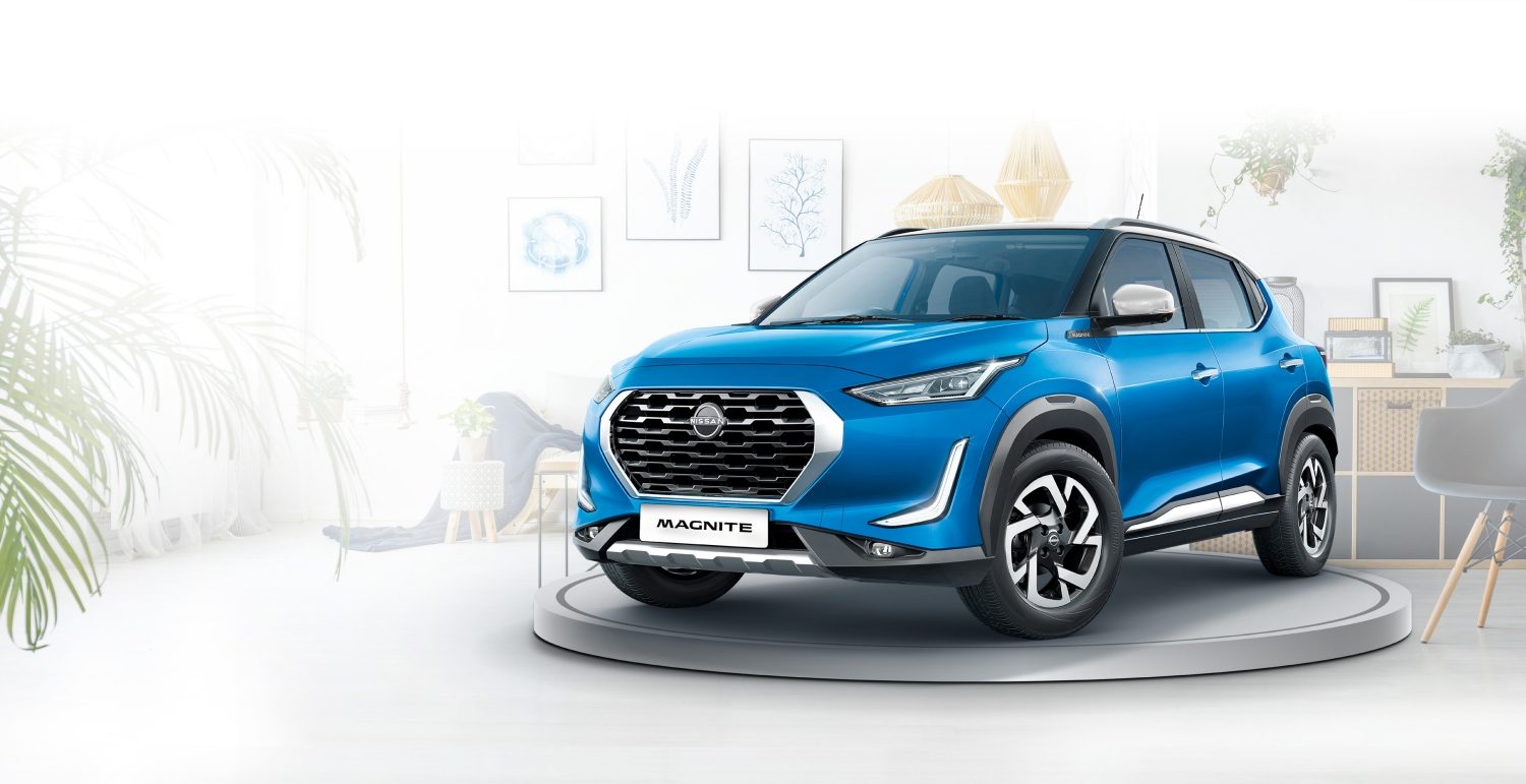 THE NISSAN VIRTUAL SHOWROOM.