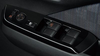 ブラックピアノ調フィニッシャー パワーウインドウスイッチベース〈前席〉