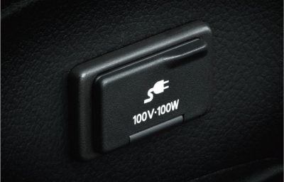 後席用100V電源