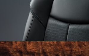 シート地:本革(370GT Type S専用)*¹ フィニッシャー:木目調