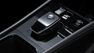 電制シフト、プッシュパワースターター(e-POWER専用ブルーLED)、電動パーキングブレーキ