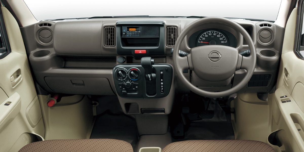 Photo:DX GLパッケージ(2WD)。内装色はブラウン〈P〉。