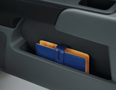 ドアポケット〈運転席・助手席〉