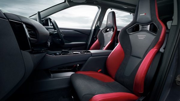NISMO専⽤シート