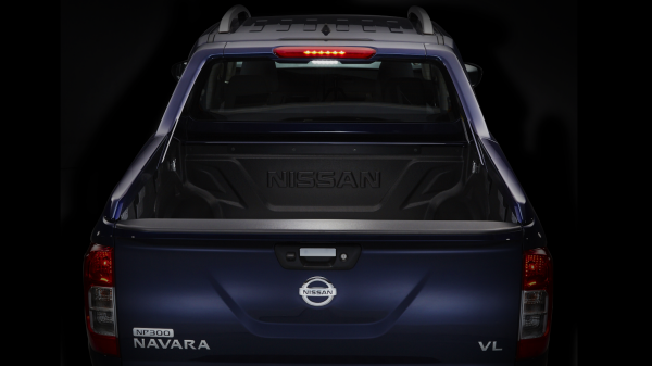 navara sport edition dead rear