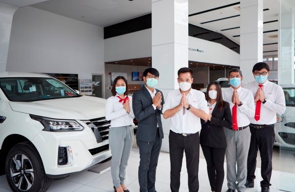 siam-nissan-sales-continually-enhances-customer-experiences