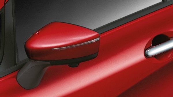 SCULPTED WING MIRRORS