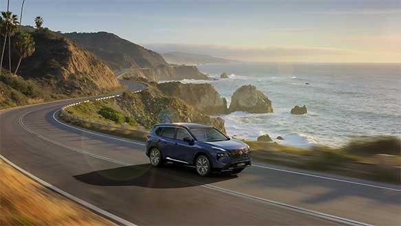 Nissan-X-TRAIL-cliff-driving