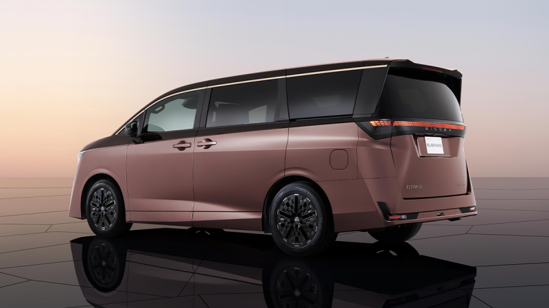 Nissan powers up Japan Mobility Show 2025 with Icons and EV Innovation