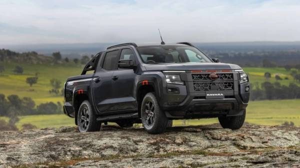 accessorised Nissan Navara on beach