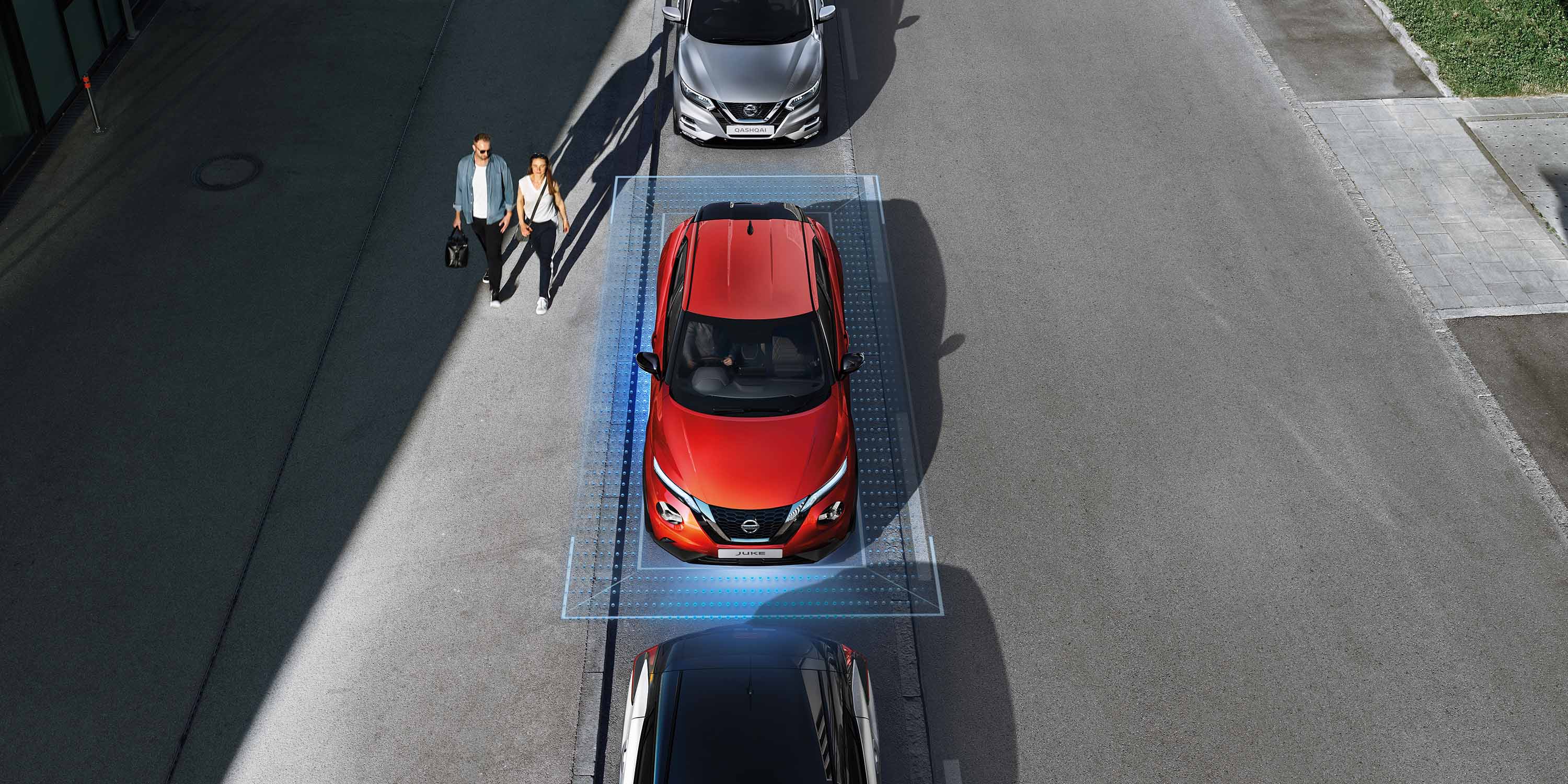 JUKE with graphic demonstrating Nissan Intelligent Mobility