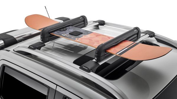 SKI/SNOWBOARD CARRIER