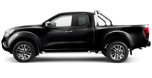 navara st x in cosmic black