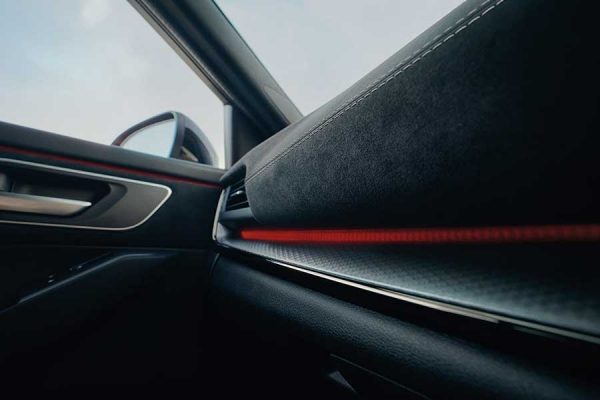 Nissan Qashqai e-Power interior close up view of ambiant multi-coloured lights