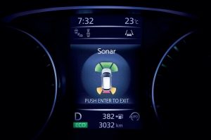 Nissan Advanced Display with parking sensors on screen