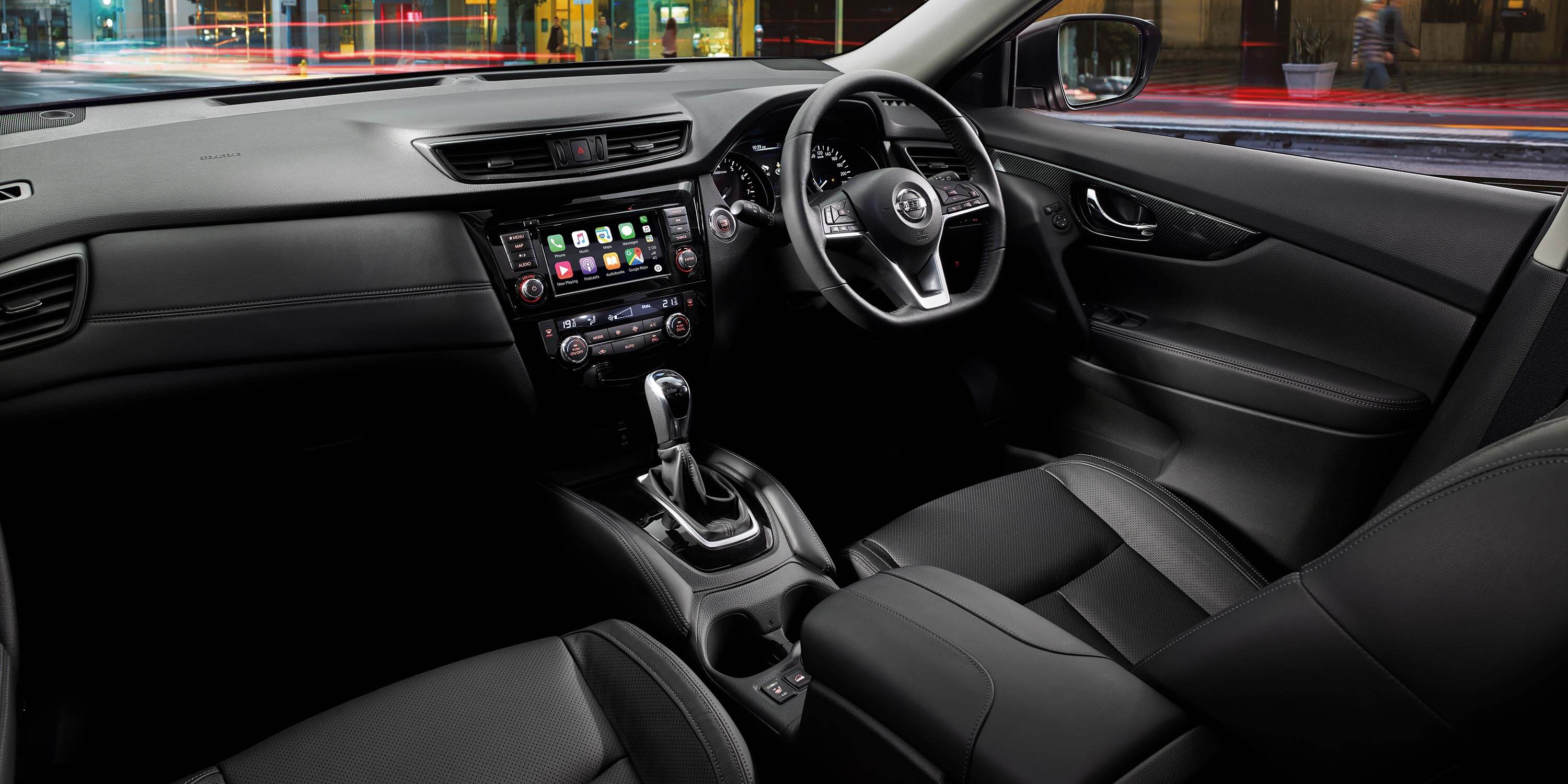 Nissan X-TRAIL interior with Black Leather-accented trim