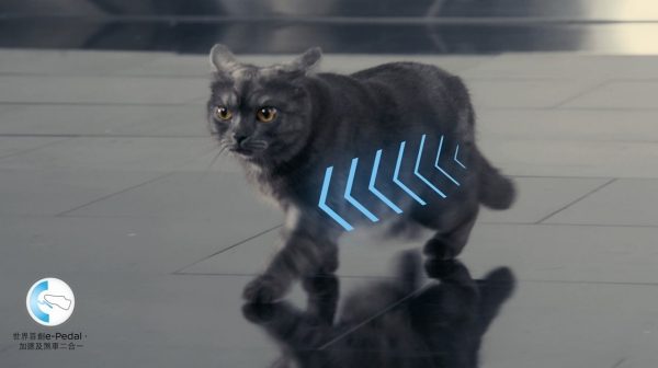 靈活自如 - 世界首創e-Pedal