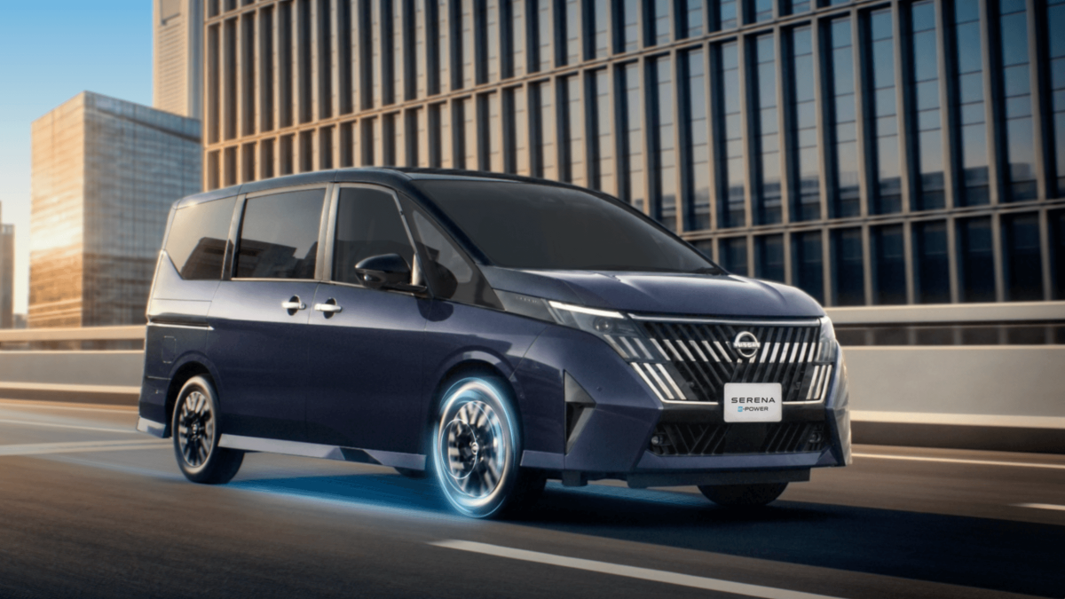 Nissan Serena e-Power Drive