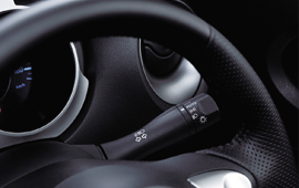 auto light juke revolt II 2016