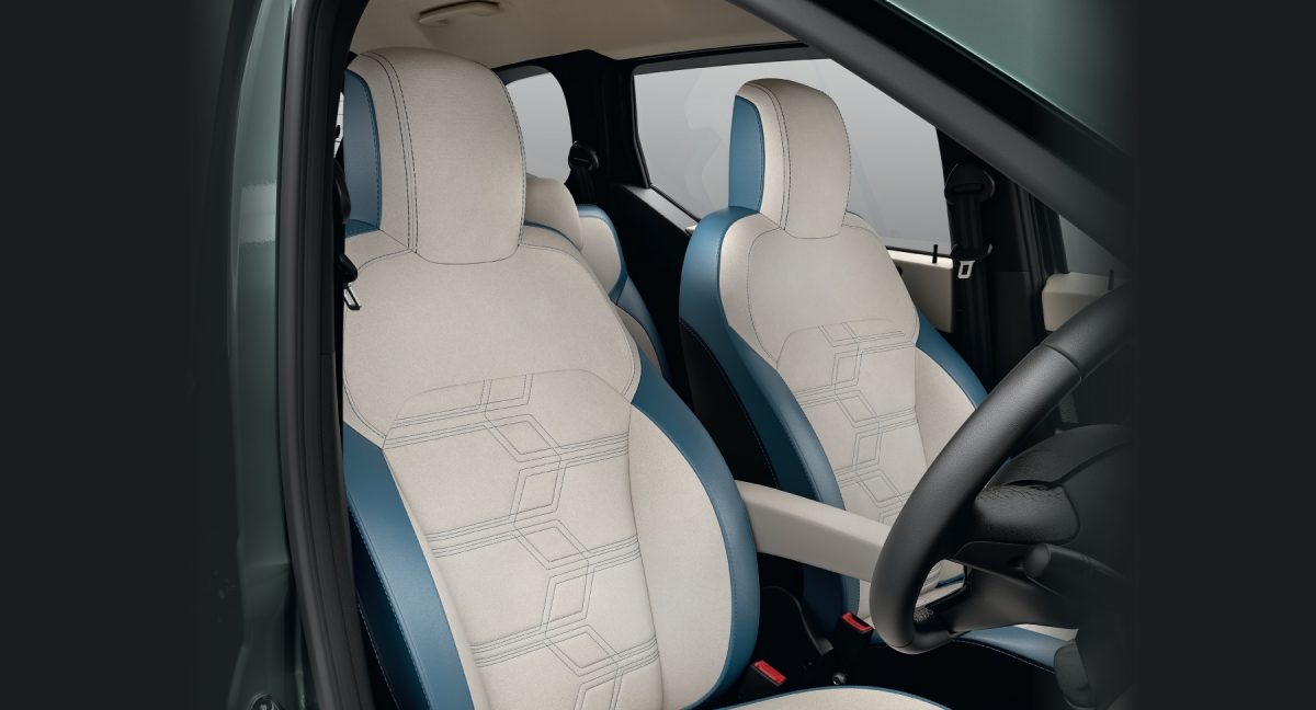 Premium Suede & Leatherette Seats