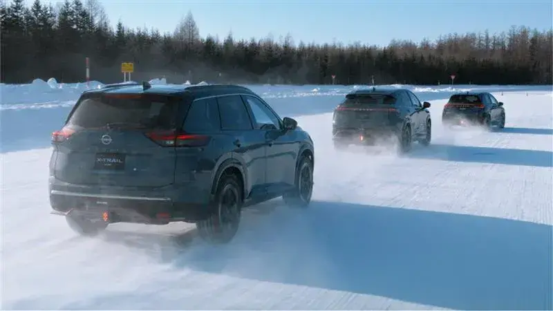 NISMO 電動4WD -25°Cを激⾛！