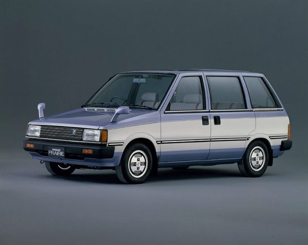 「ミニバン」というカテゴリージャンルがなかった時代に登場した「プレーリー」（1982年）