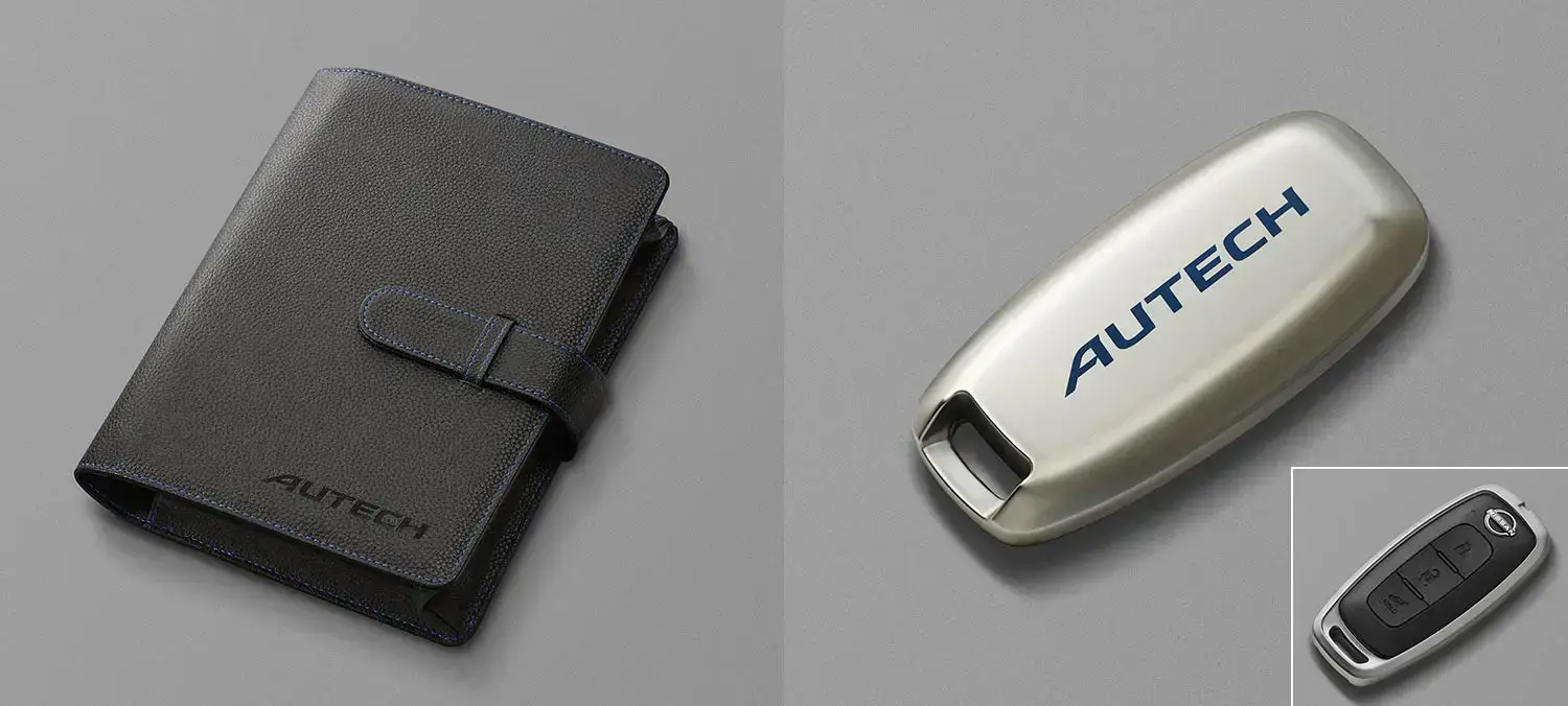 AUTECH⾞検証ケース（ブルーステッチ、「AUTECH」ロゴ⼊り、A6サイズ⾞検証対応） ／AUTECHキーケース（「AUTECH」ロゴ⼊り）