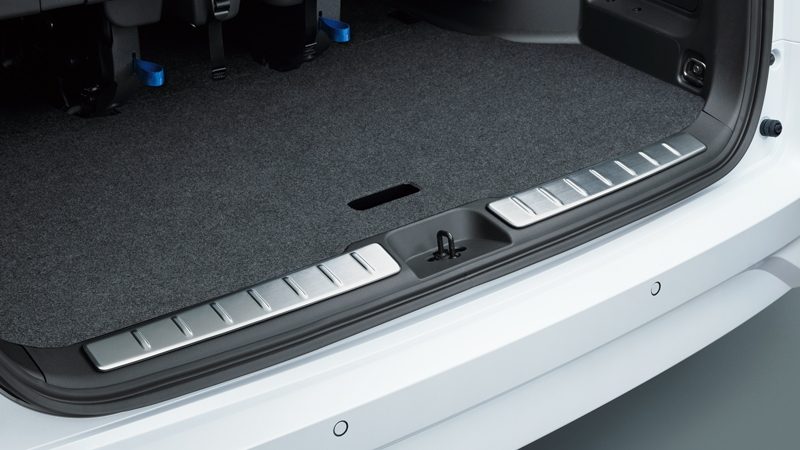 ハーフバックドアエントリーガード