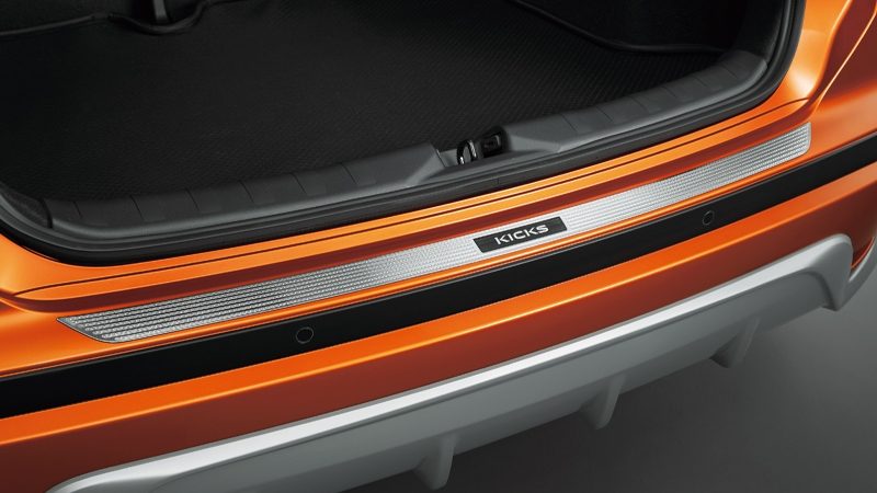 ハーフバックドアエントリーガード