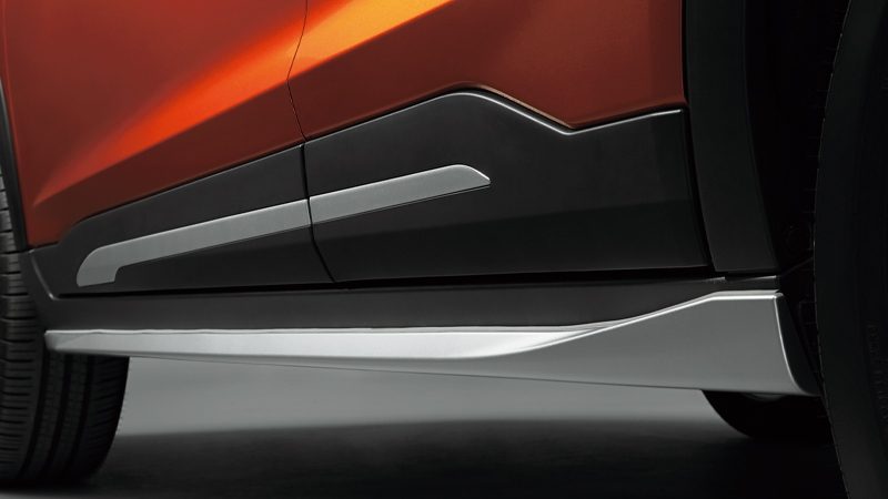 ルーフスポイラー