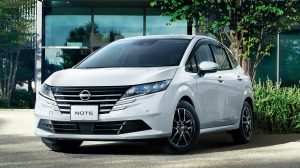 ノート（E13型）