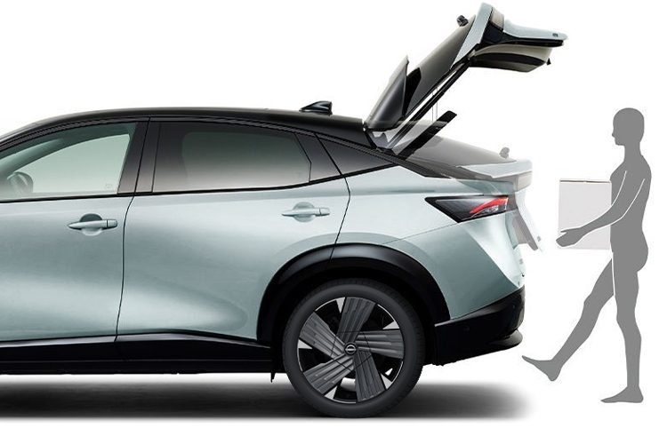 Nissan ARIYA showing Intelligent Rear View Mirror