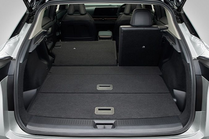 360度、全方位から安全運転をサポート