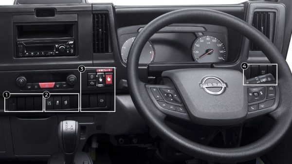 インパネスイッチ