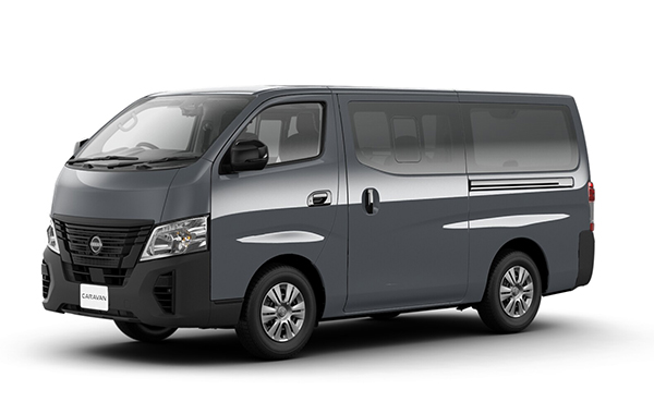 バン プレミアムGX Outdoor Black Edition（4WD・ディーゼルターボ）ロングボディ/標準幅/標準ルーフ/低床/5人乗り/5ドア/7M-ATx