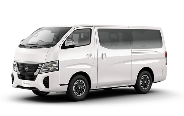 バン AUTECH LINE（4WD・ディーゼルターボ）ロングボディ/標準幅/標準ルーフ/低床/5人乗り/5ドア/7M-ATx