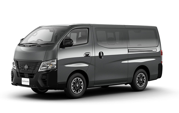 バン AUTECH LINE ブラックパッケージ（2WD・ディーゼルターボ）ロングボディ/標準幅/標準ルーフ/低床/5人乗り/5ドア/7M-ATx