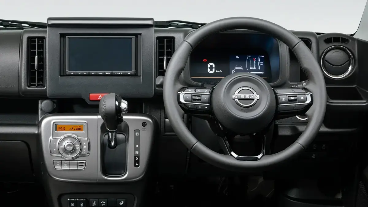 E 標準ルーフ(２WD)