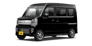 Photo：G（2WD）。ボディカラーはブルーイッシュブラック（P）〈 ＃ZJ3〉。