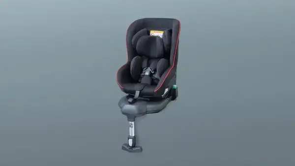 日産i-sizeチャイルドシート