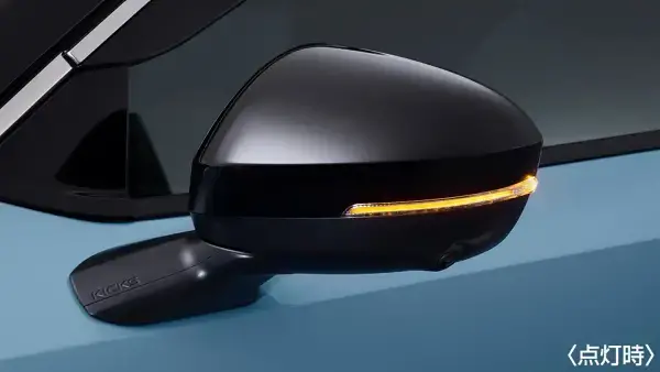 シーケンシャルドアミラーウインカー​