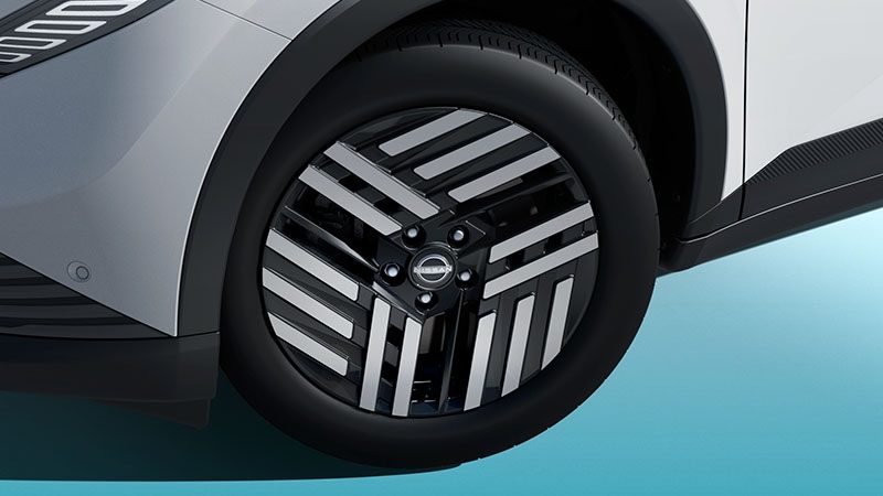 215/55R18 95Hタイヤ&18インチアルミホイール