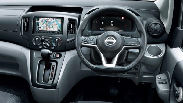 冬季の運転を快適にするクイックヒーターパック